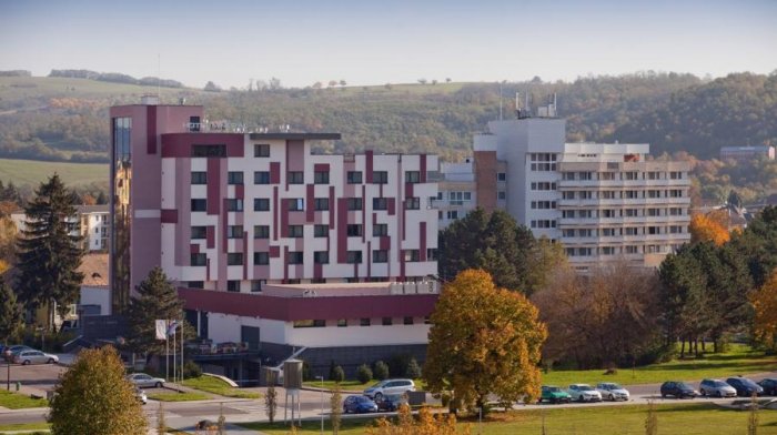 Kúpeľný hotel Minerál