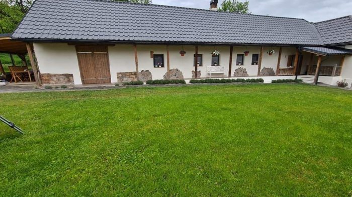 Chalúpka na prameni Lúčka (okres Rožňava)
